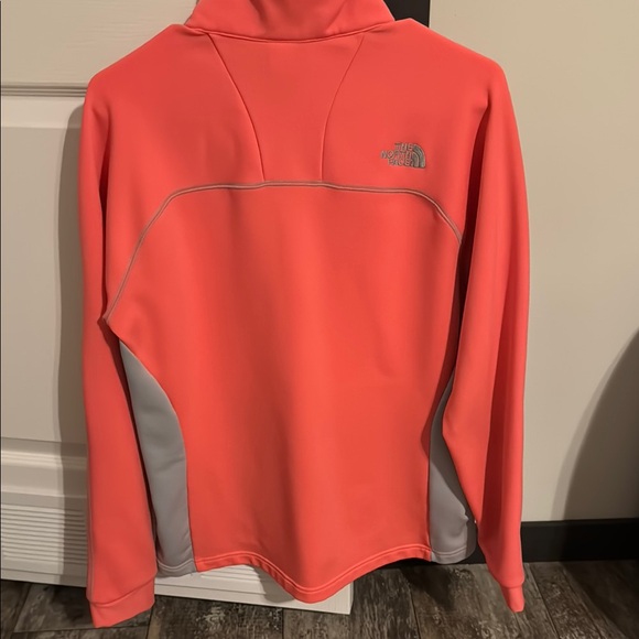 The North Face Coral Pink and Gray Ski Jacket - Picture 5 of 7